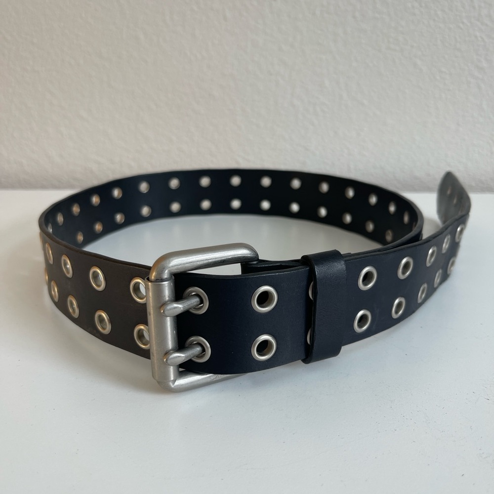 Women’s Black Grommet Belt